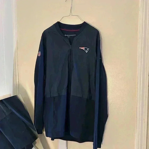 Nike Pats sideline bomber  Full-Zip size large - Picture 5 of 5